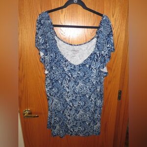 Torrid Blue and White Floral Top Super Soft